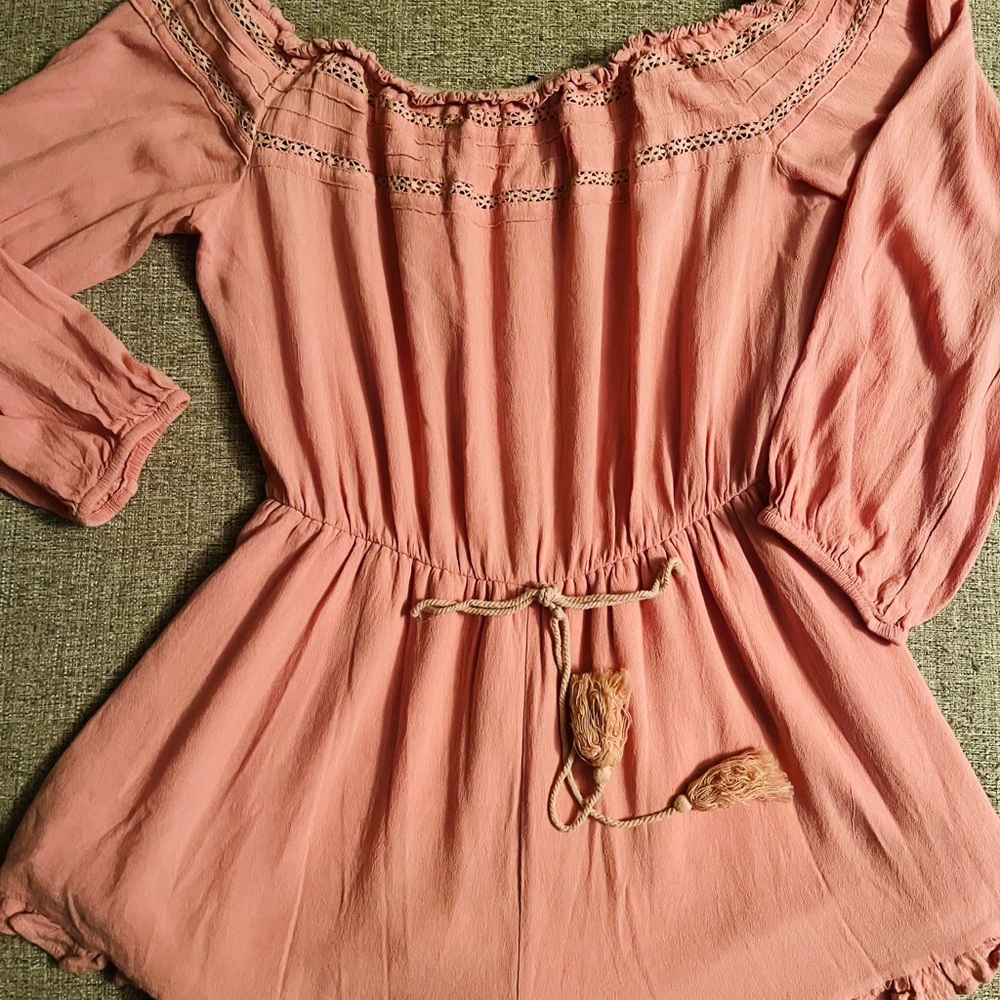 Adorable Women’s Large Romper